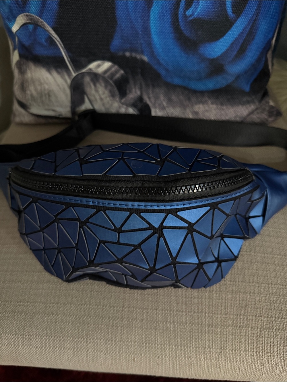 Geometric Blue Men's Waist Bag